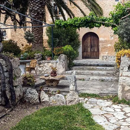 Guillo Villa